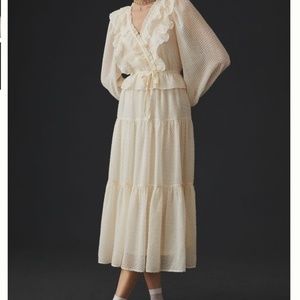 NWT Moon River Ruffled V-Neck Dress